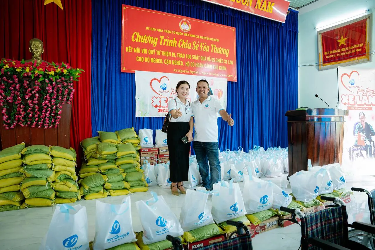 Biểu tượng đổi mới công nghệ và trải nghiệm người dùng